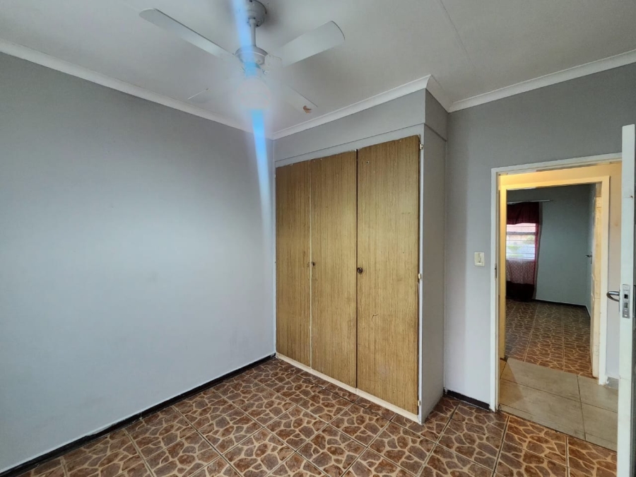 3 Bedroom Property for Sale in Geelhoutpark North West